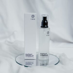 two-pletovy-hydrolat-levandula